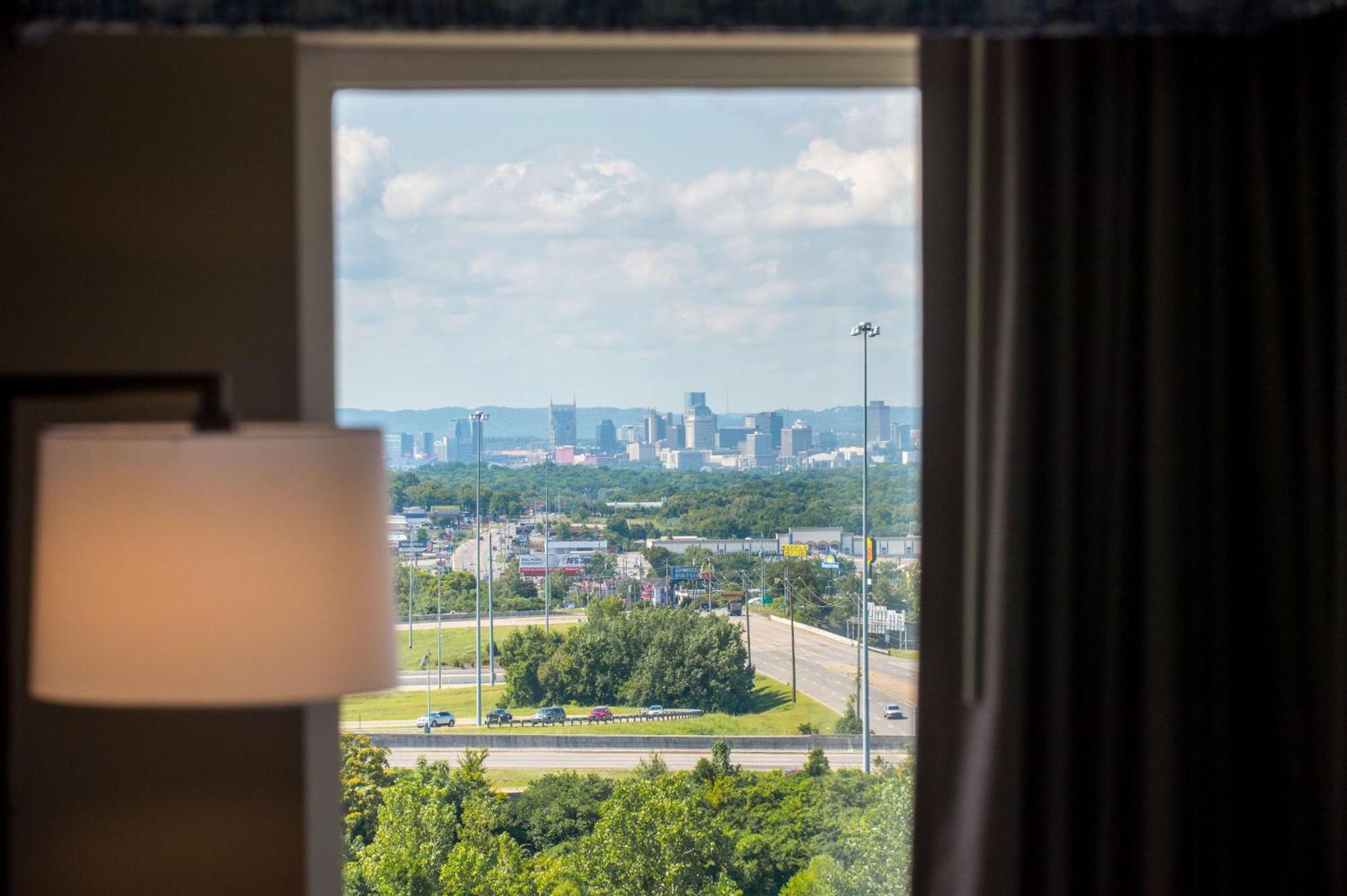 Hampton Inn & Suites By Hilton Nashville North Skyline Bagian luar foto